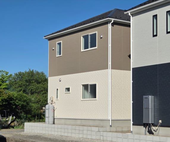 建物北側