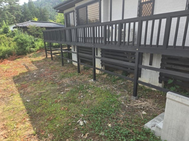 東側庭