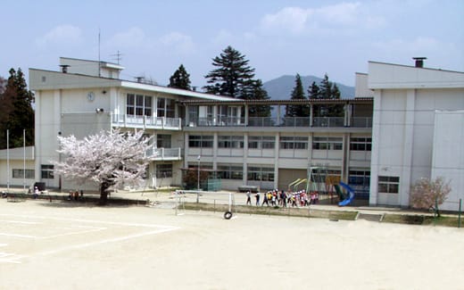 飯島小学校